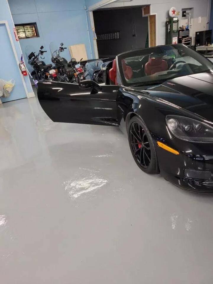 Used 2013 Chevrolet Corvette 427 w/ 1SB Preferred Equipment Group RWD image 11