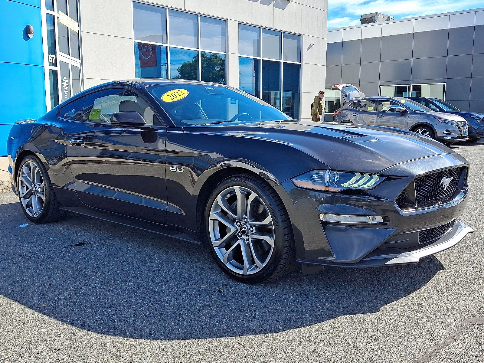 Used 2022 Ford Mustang GT Premium image 3
