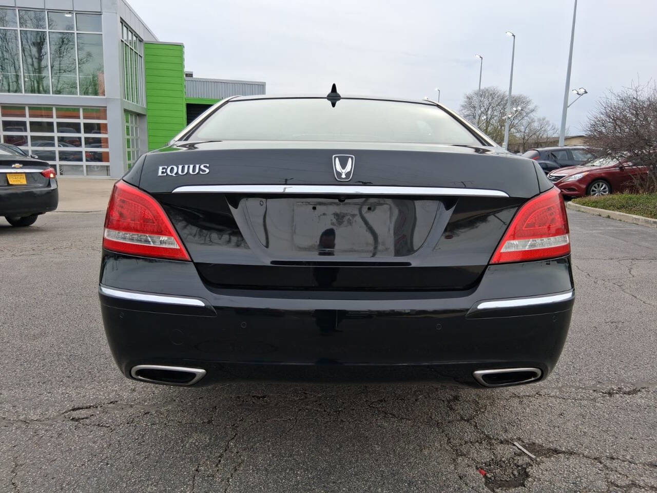 Used 2012 Hyundai Equus Signature RWD image 7