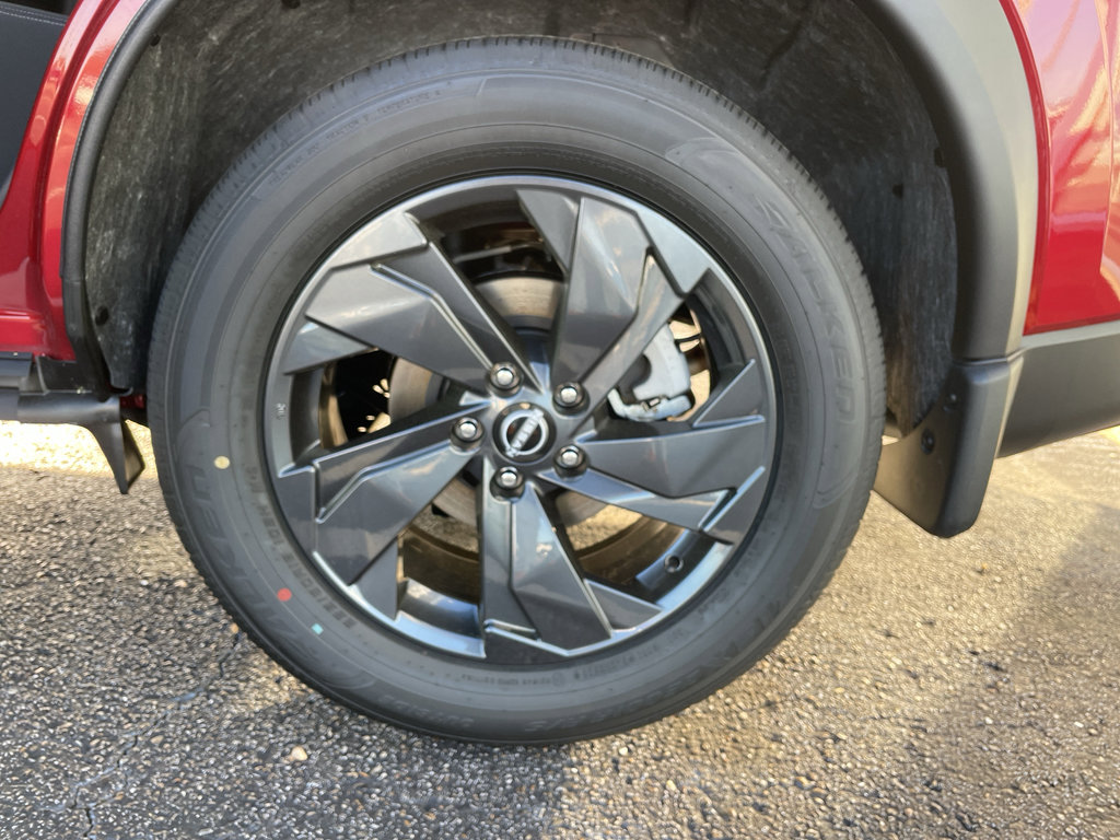 New 2026 Nissan Rogue SV image 25