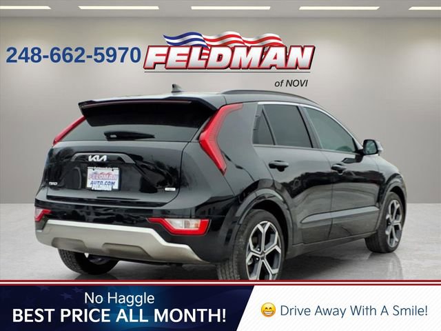 Used 2024 Kia Niro EX Touring image 6