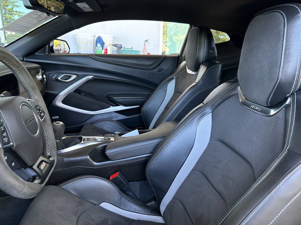 Certified 2023 Chevrolet Camaro SS RWD image 20