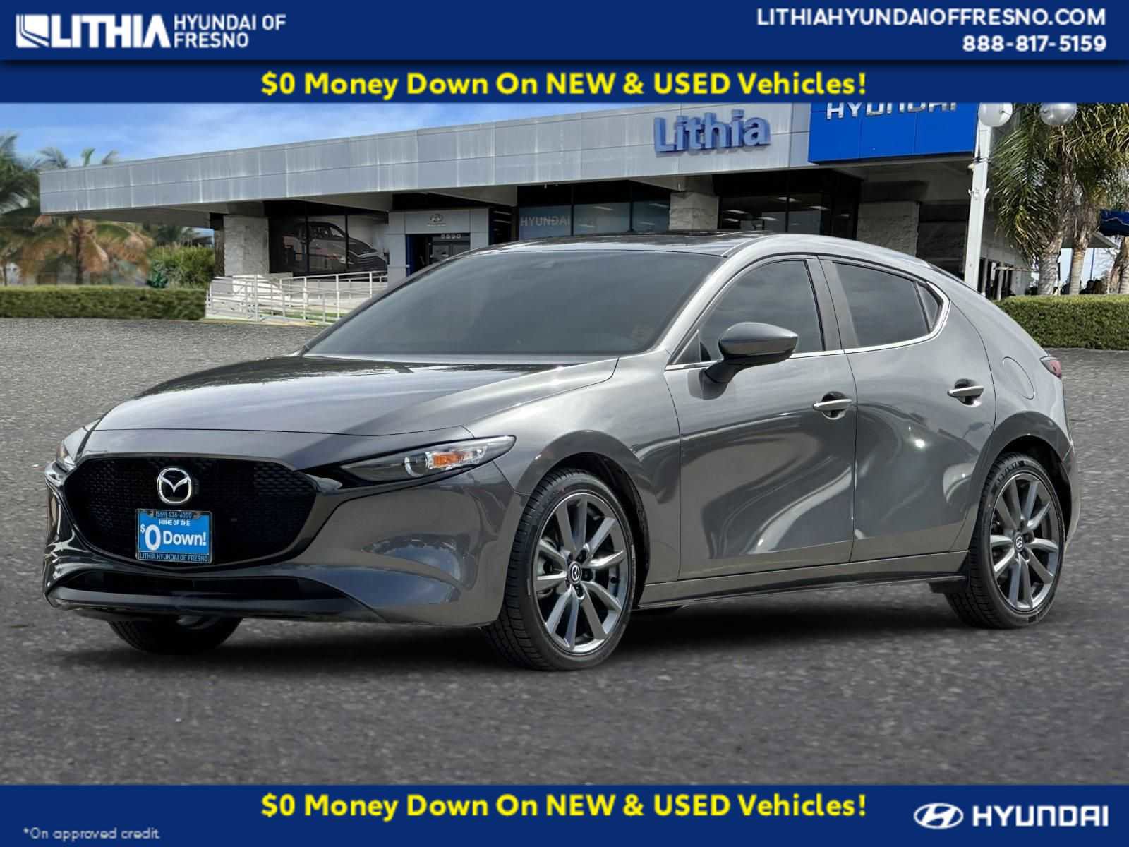 Used 2023 MAZDA MAZDA3 s FWD image 1