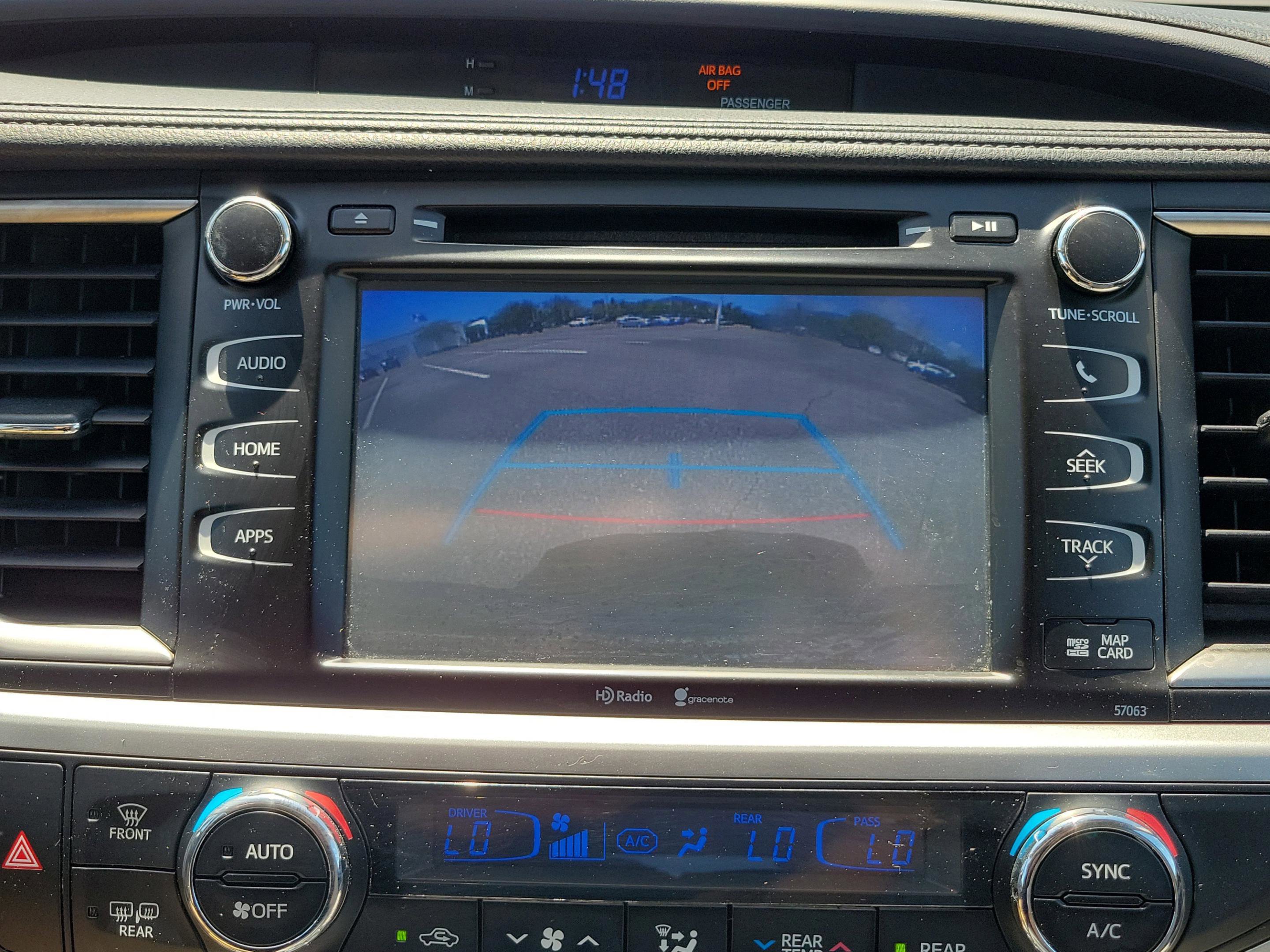 Used 2015 Toyota Highlander XLE image 33