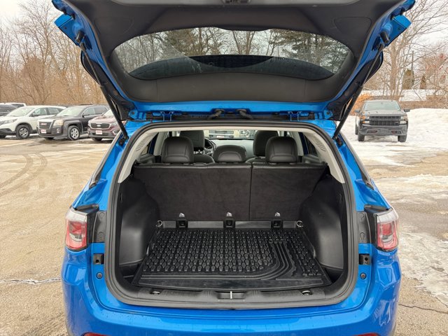 Used 2020 Jeep Compass Latitude image 25