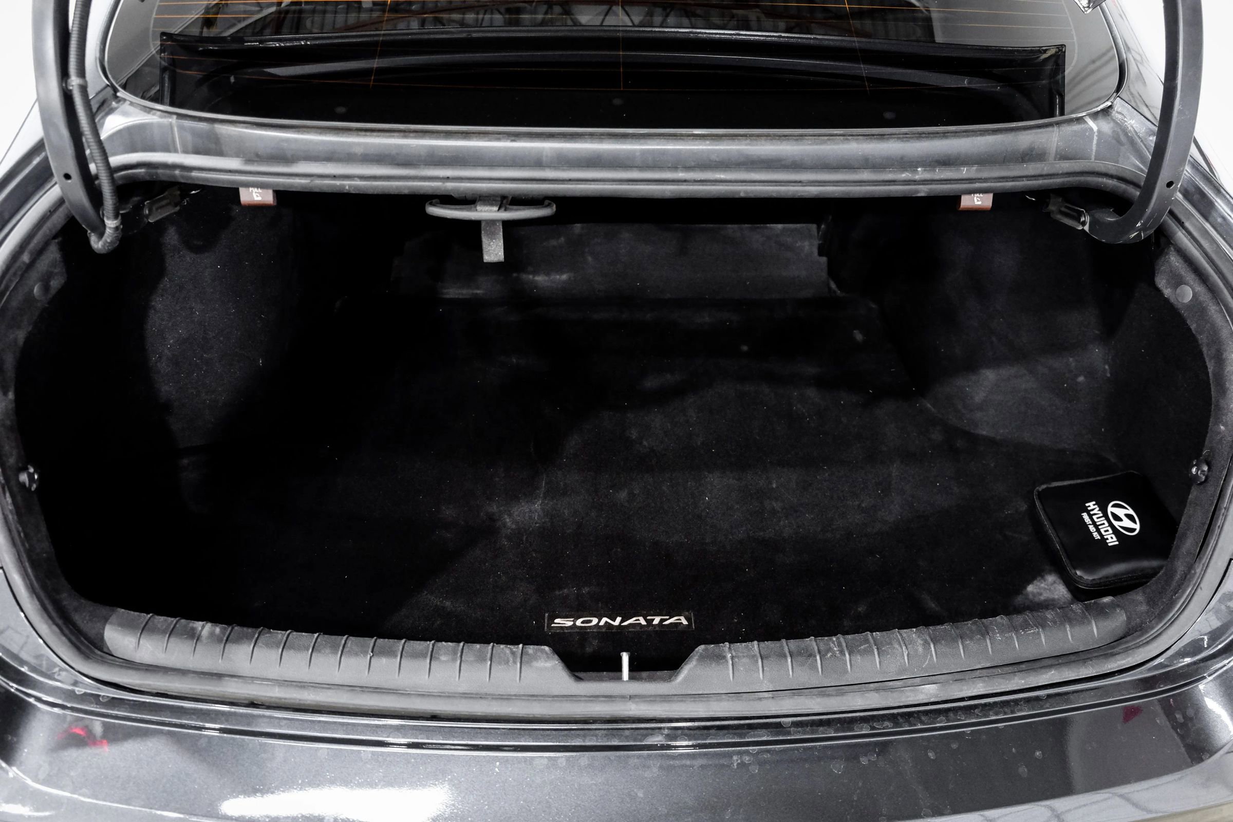 Used 2022 Hyundai Sonata SEL Plus w/ Cargo Package image 53