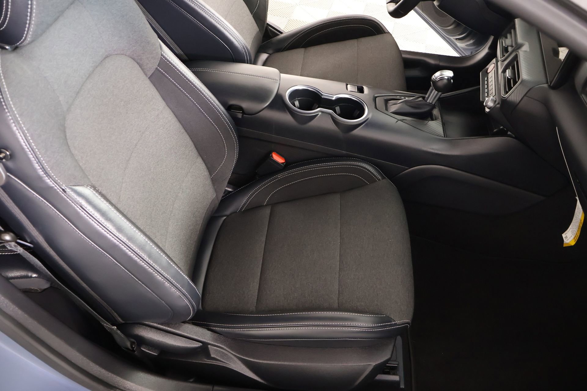 Used 2025 Ford Mustang EcoBoost image 13