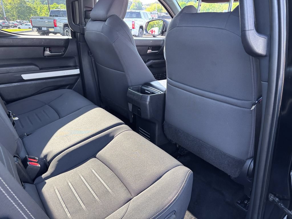 Used 2024 Toyota Tacoma TRD Off-Road AWD/4WD image 40