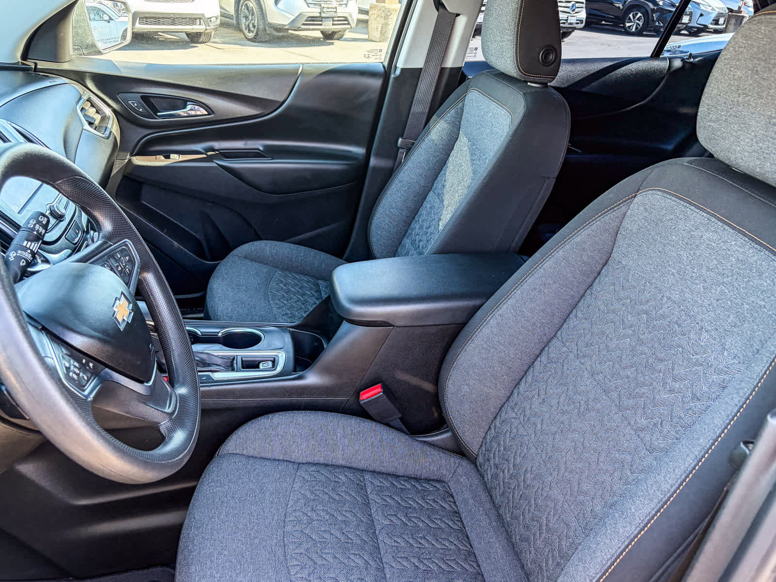 Used 2022 Chevrolet Equinox LT FWD image 16