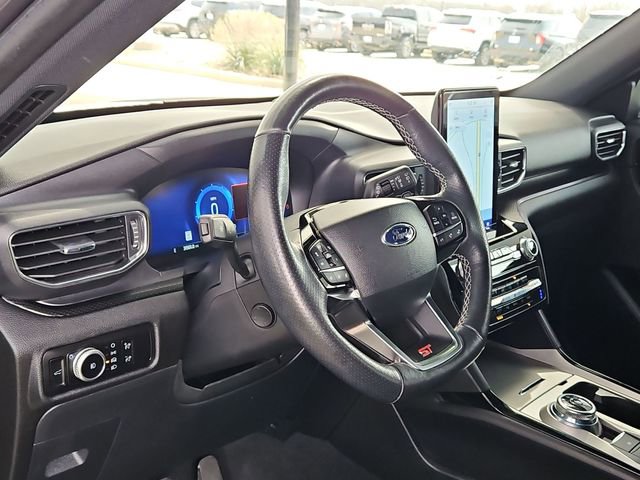 Used 2023 Ford Explorer ST w/ Equipment Group 401A image 9