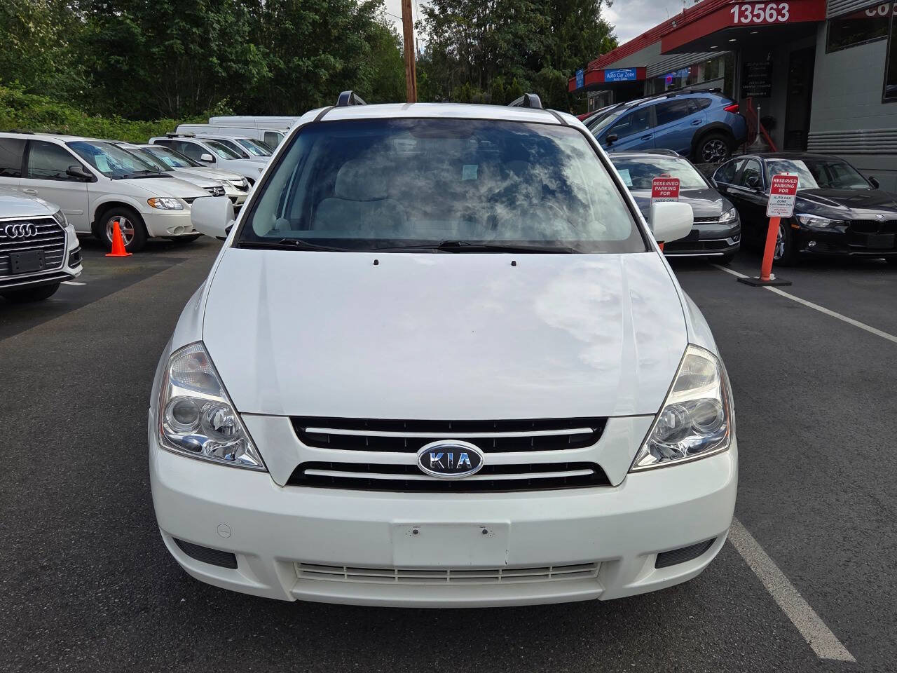 Used 2006 Kia Sedona LX FWD image 2