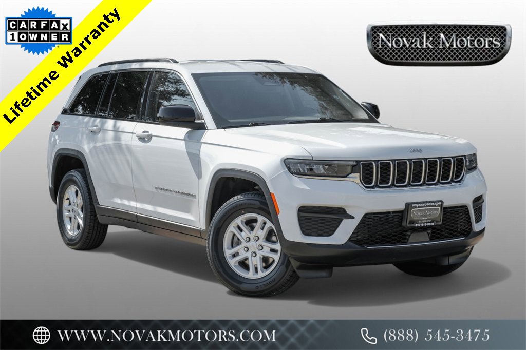 Used 2022 Jeep Grand Cherokee Laredo w/ Luxury Tech Group I