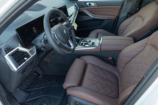 New 2026 BMW X5 xDrive40i image 2