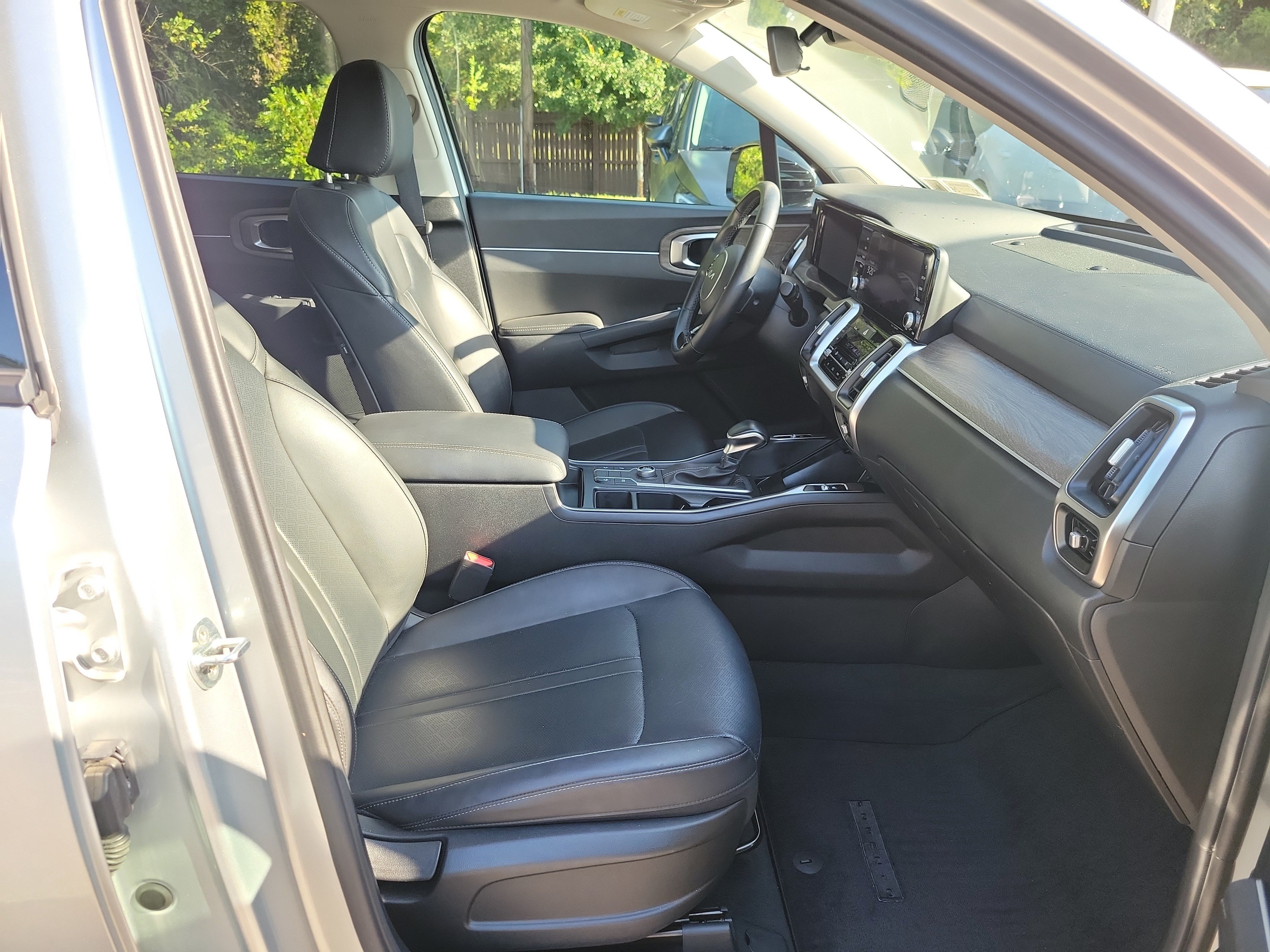 Certified 2022 Kia Sorento S AWD/4WD image 7