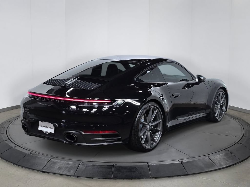Certified 2024 Porsche 911 Carrera T RWD image 7