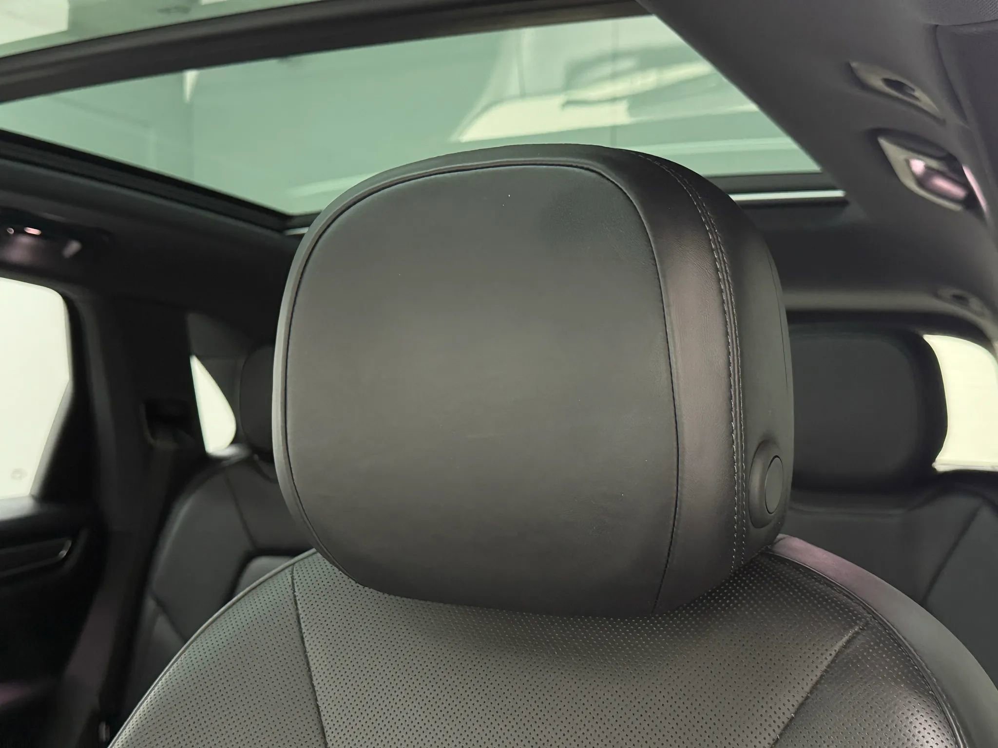 Used 2019 Porsche Cayenne AWD/4WD image 37