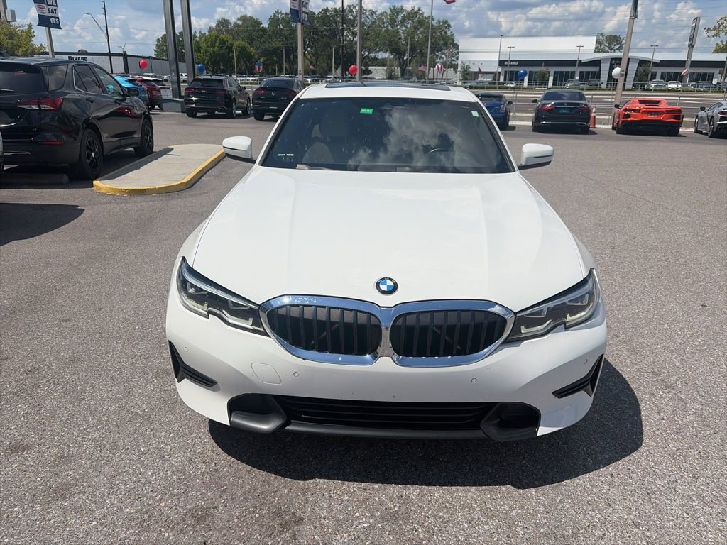 Used 2021 BMW 330i Sedan w/ Convenience Package RWD image 3