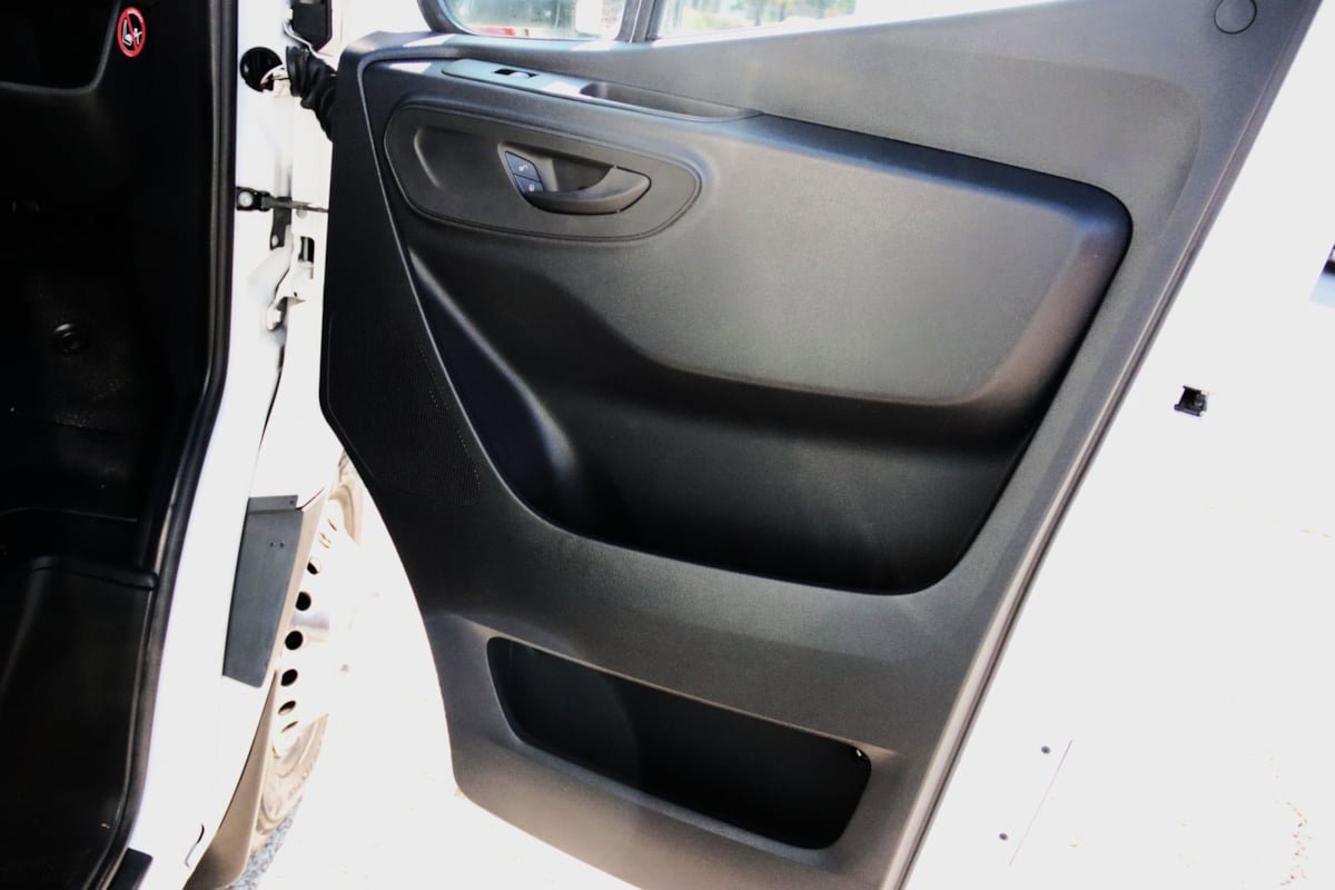 Used 2022 Mercedes-Benz Sprinter 3500 image 33