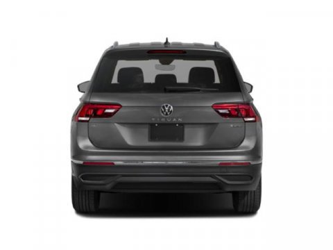 Used 2022 Volkswagen Tiguan SE w/ Panoramic Sunroof Package FWD image 8