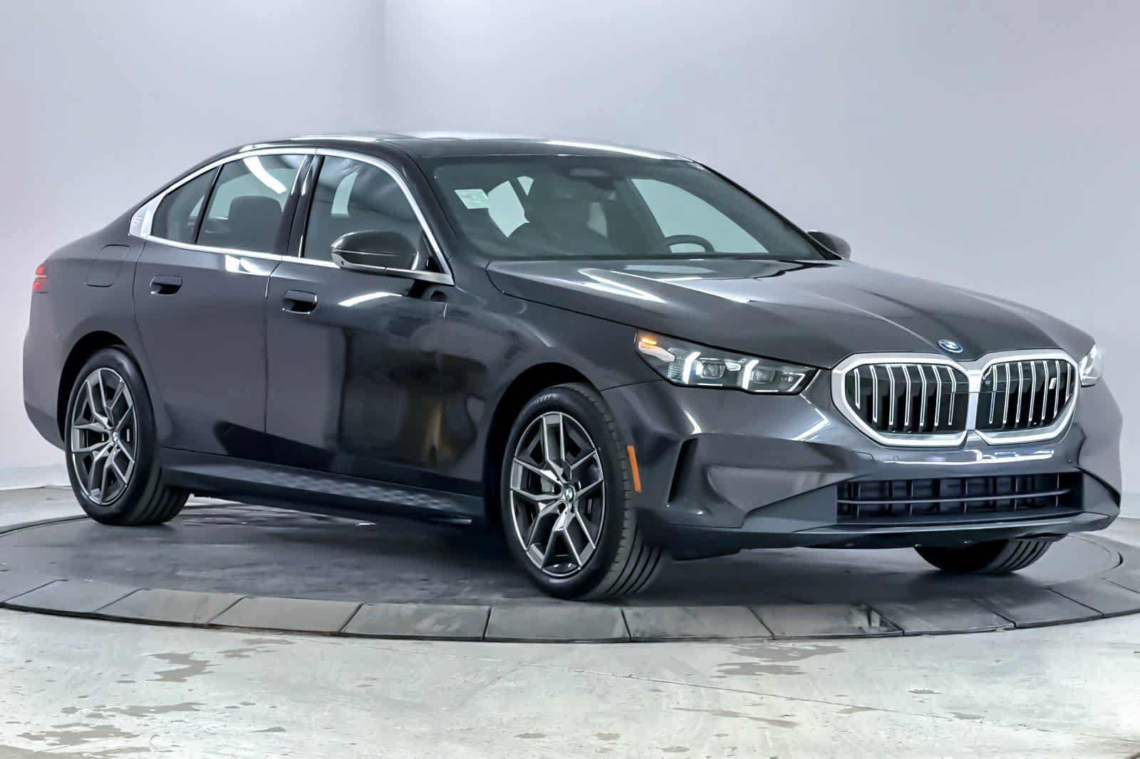 New 2027 BMW i5 M60 RWD image 9