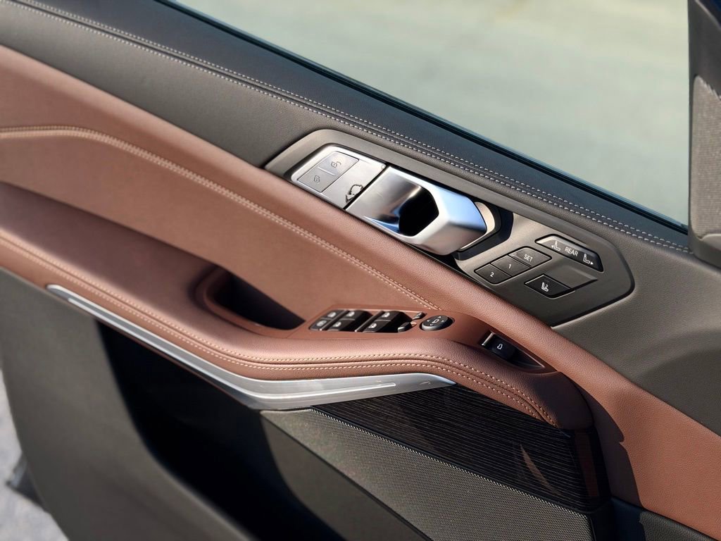 New 2026 BMW X7 xDrive40i image 18