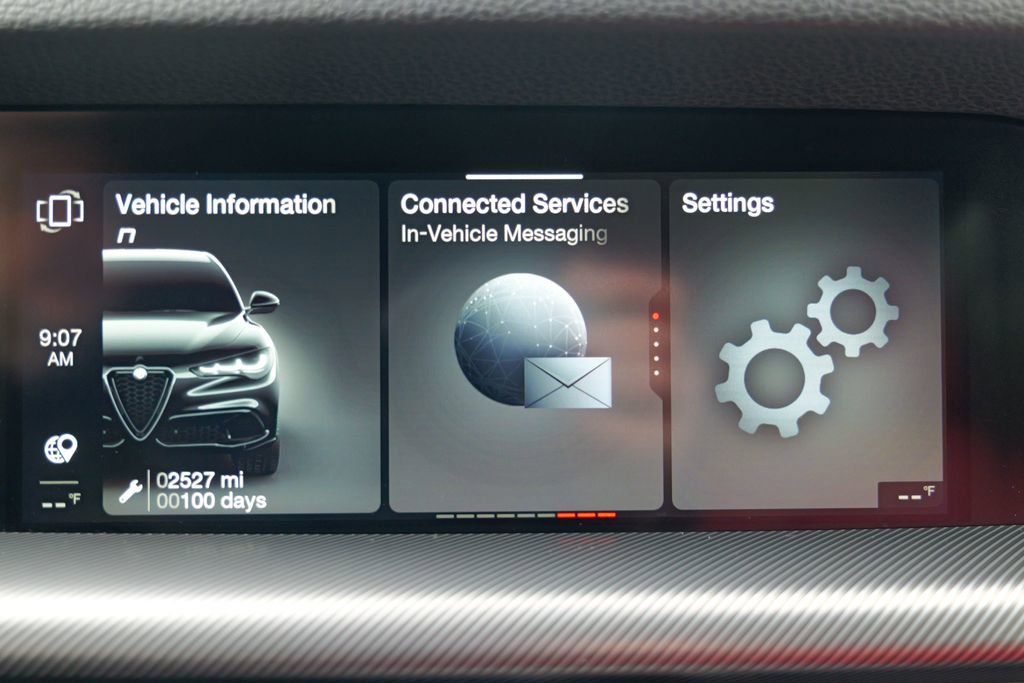 Used 2024 Alfa Romeo Stelvio Ti w/ Performance Driving Package image 60