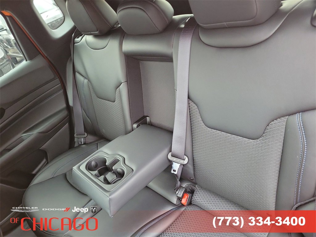 New 2026 Jeep Compass Latitude image 10