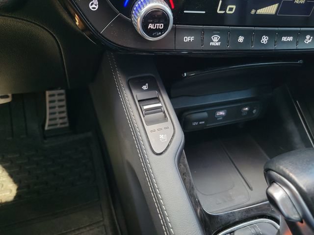Certified 2024 Kia Telluride SX Prestige w/ Towing Package AWD/4WD image 26