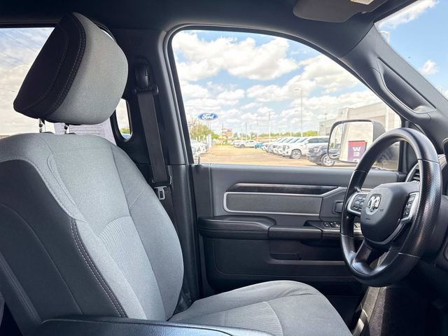 Used 2022 RAM 2500 Big Horn AWD/4WD image 16