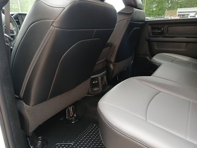 Used 2024 RAM 3500 Tradesman w/ Safety Group image 20