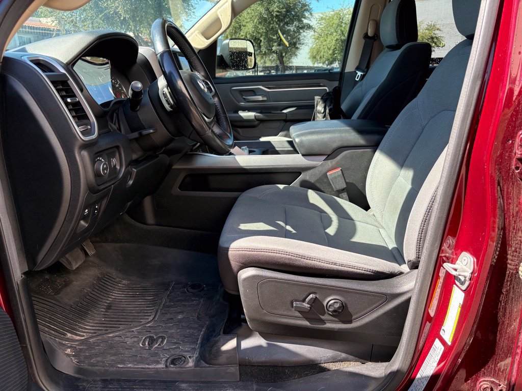 Used 2020 RAM 1500 Big Horn AWD/4WD image 9
