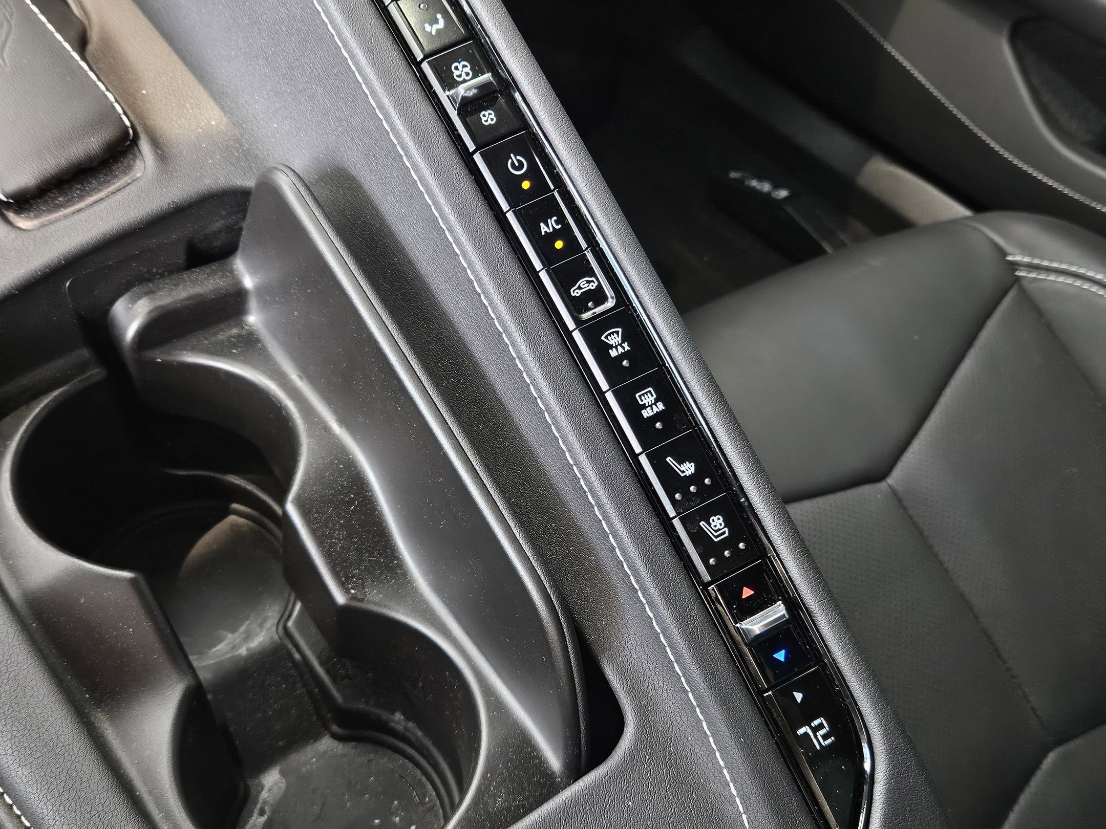 Used 2025 Chevrolet Corvette Stingray Preferred Conv w/ Z51 Performance Package image 28