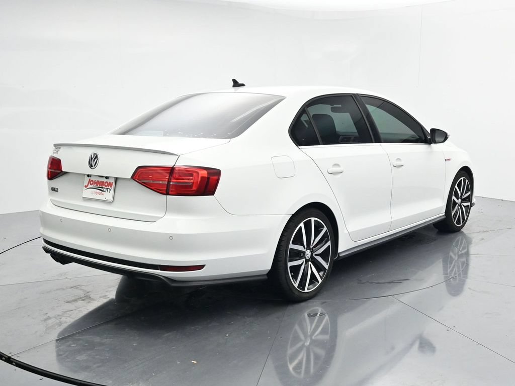 Used 2018 Volkswagen Jetta GLI FWD image 7
