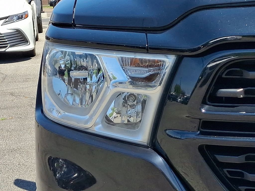 Used 2022 RAM 1500 Big Horn AWD/4WD image 11