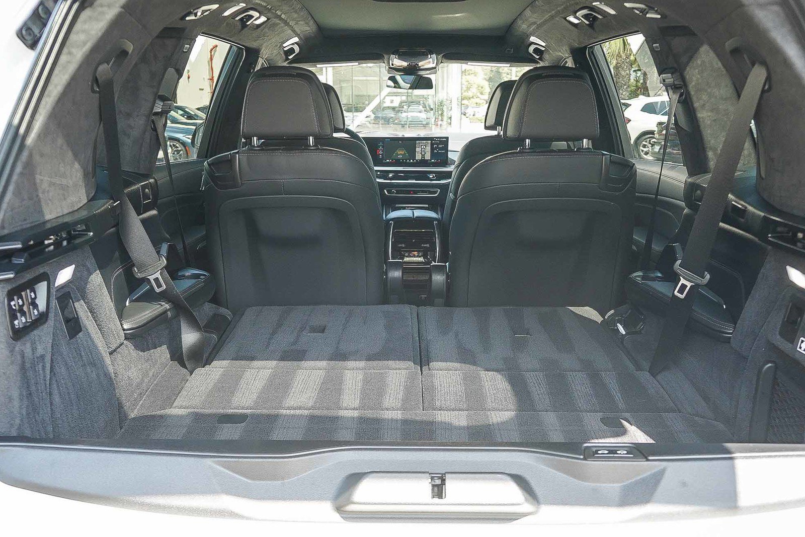 Used 2024 BMW X7 M60i w/ Executive Package AWD/4WD image 29