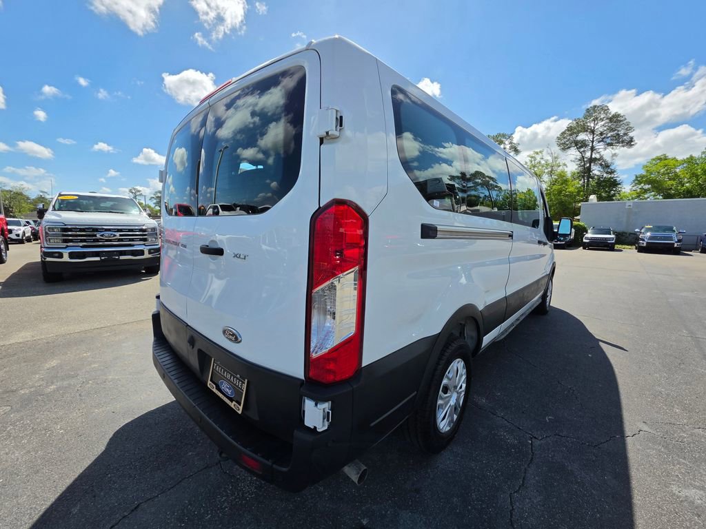 Used 2023 Ford Transit 350 XLT image 28