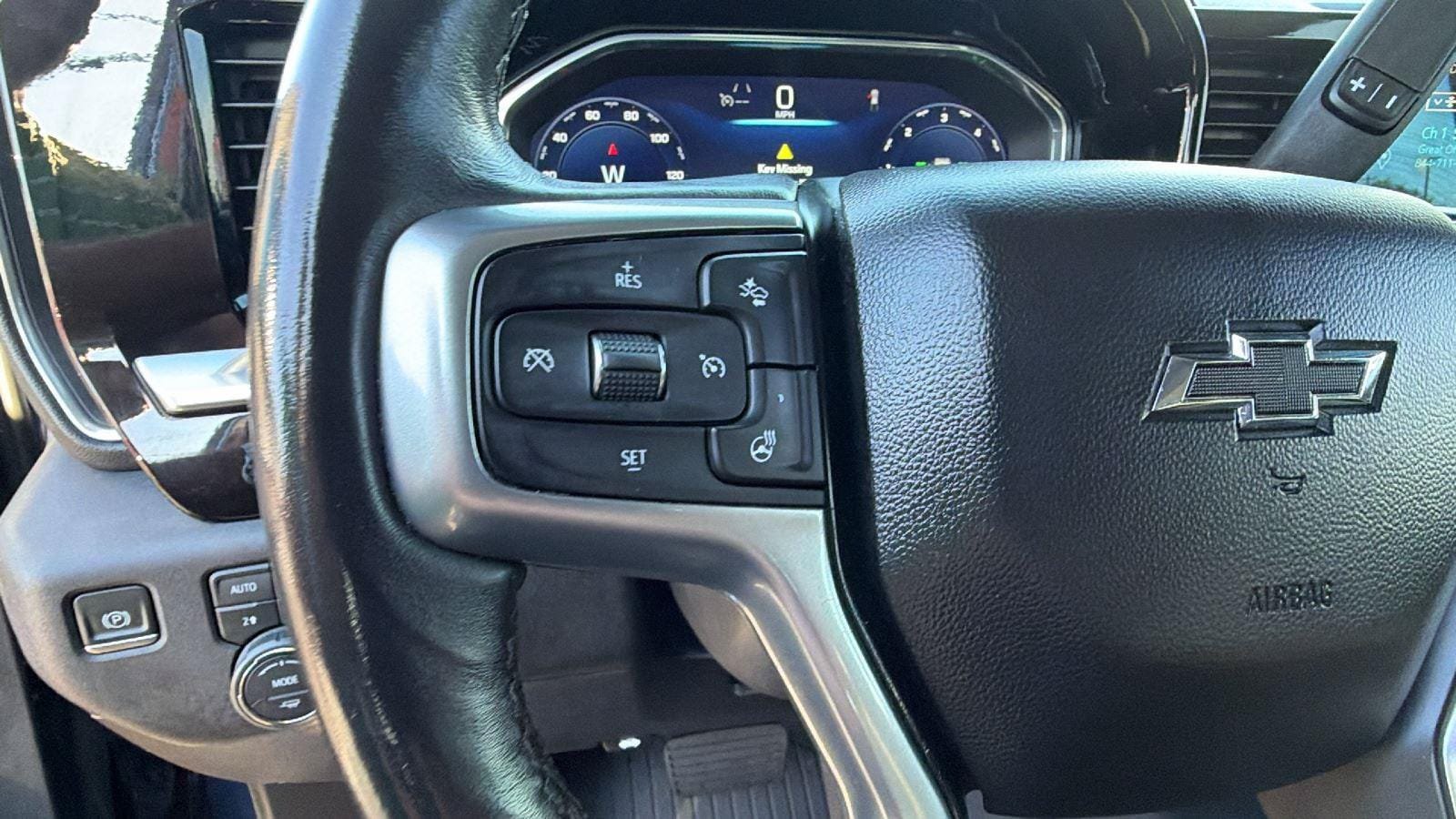 Used 2022 Chevrolet Silverado 1500 RST w/ Z71 Off-Road Package AWD/4WD image 25