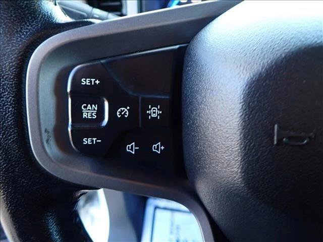 Used 2022 Ford Bronco Badlands image 13