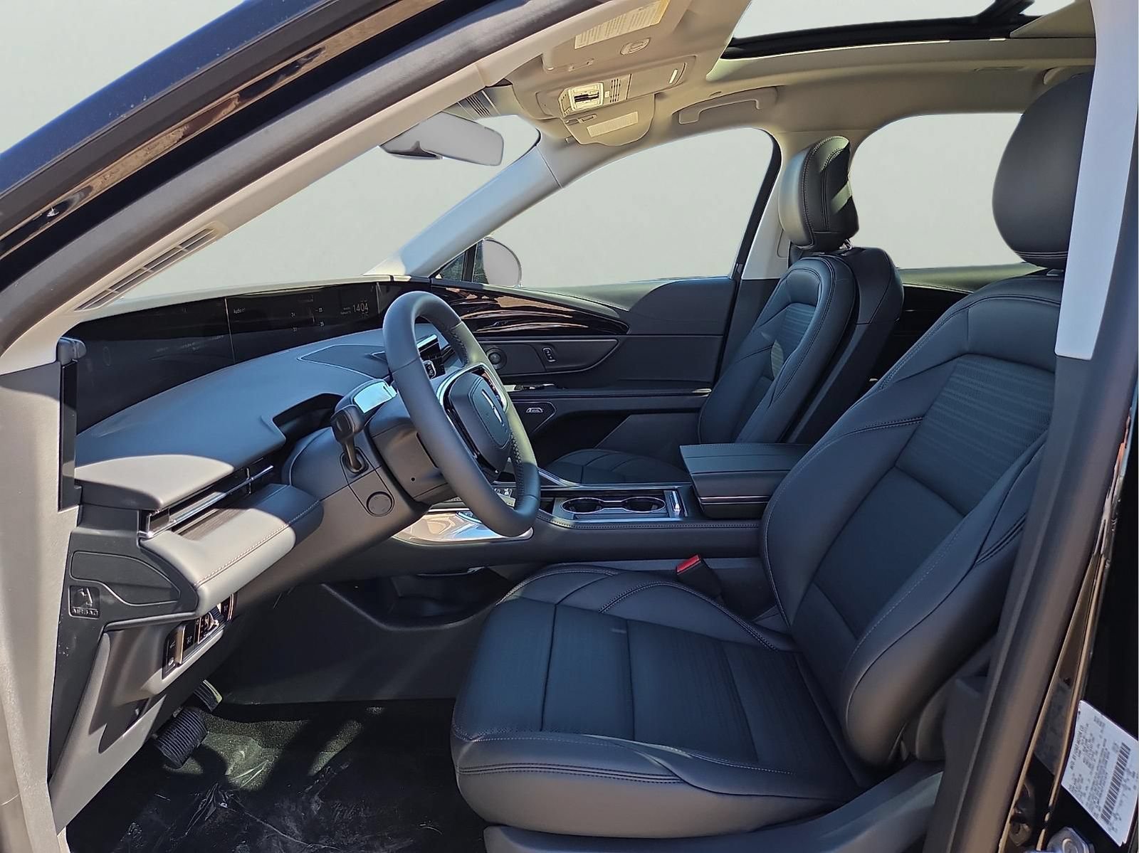 New 2026 Lincoln Nautilus Reserve AWD/4WD image 16