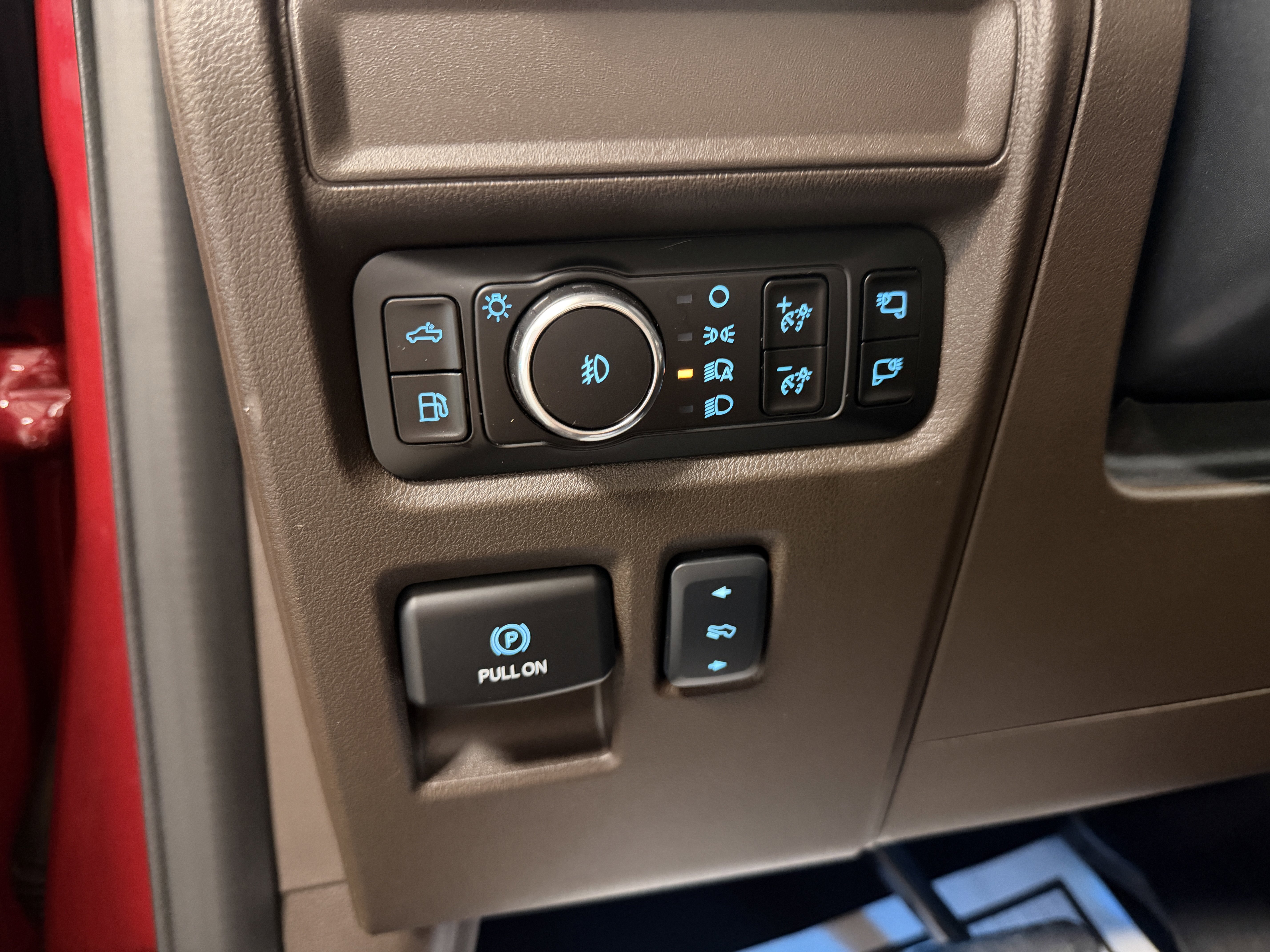 Used 2025 Ford F150 King Ranch w/ FX4 Off-Road Package AWD/4WD image 20