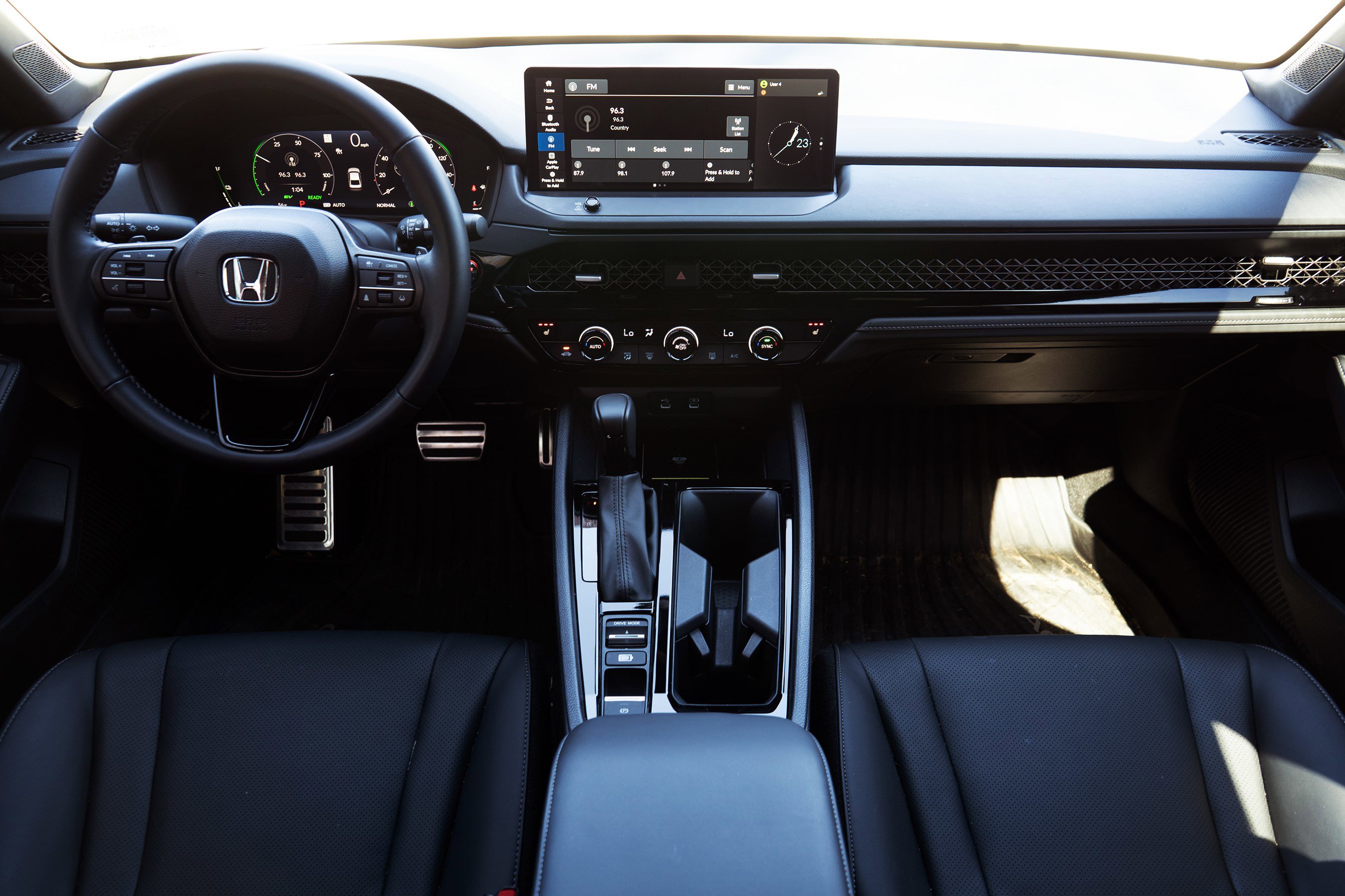 Certified 2025 Honda Accord Sport image 26