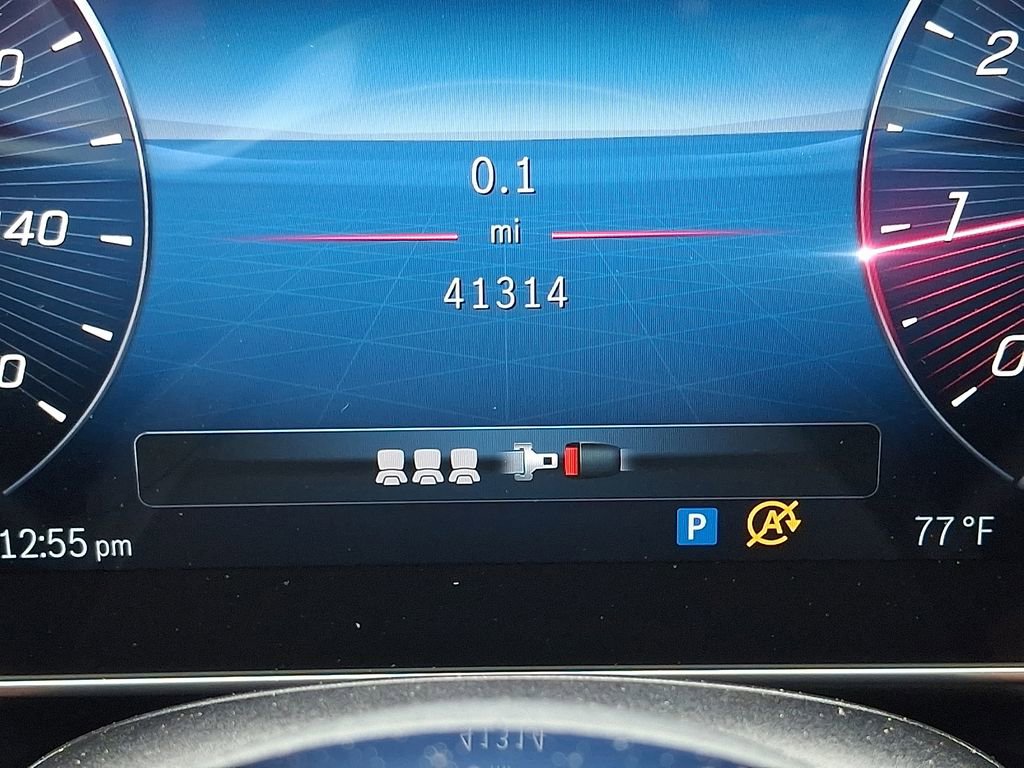 Used 2024 Mercedes-Benz GLC 300 4MATIC image 20