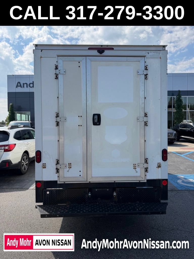 Used 2023 Chevrolet Express 3500 w/ Power Convenience Package RWD image 5