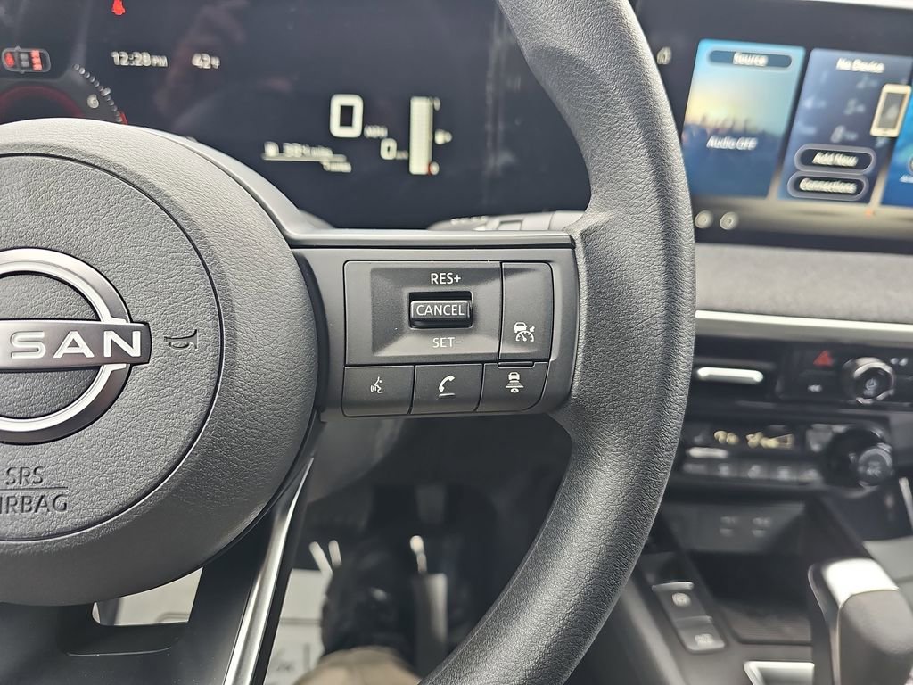 New 2026 Nissan Kicks SV w/ SV Premium Package FWD image 22