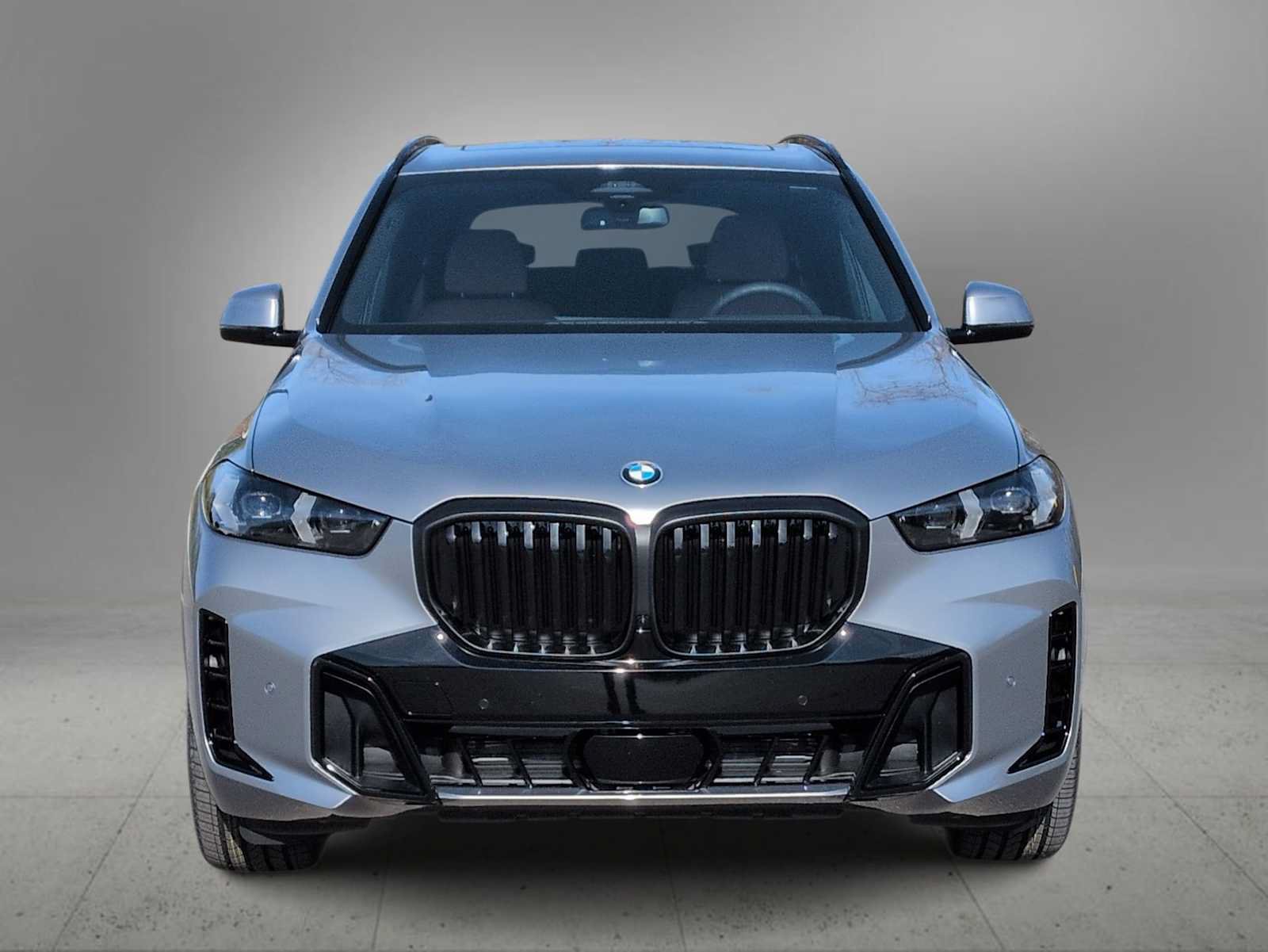 New 2026 BMW X5 xDrive40i w/ M Sport Package AWD/4WD image 3