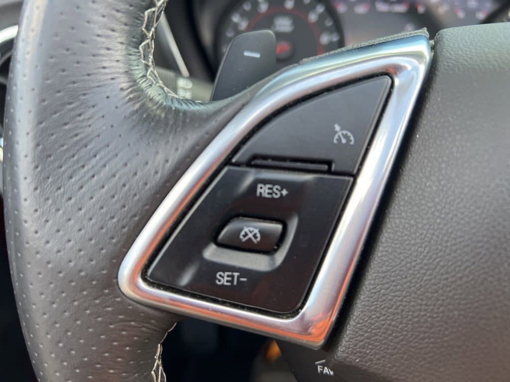 Certified 2019 Chevrolet Camaro SS RWD image 17