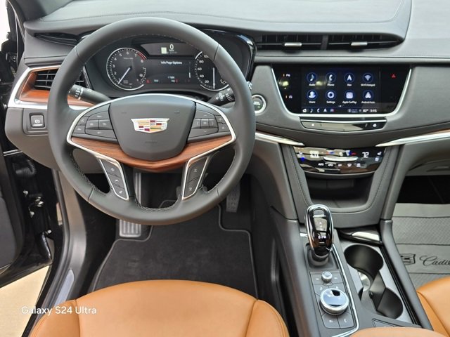 New 2025 Cadillac XT5 Premium Luxury image 19