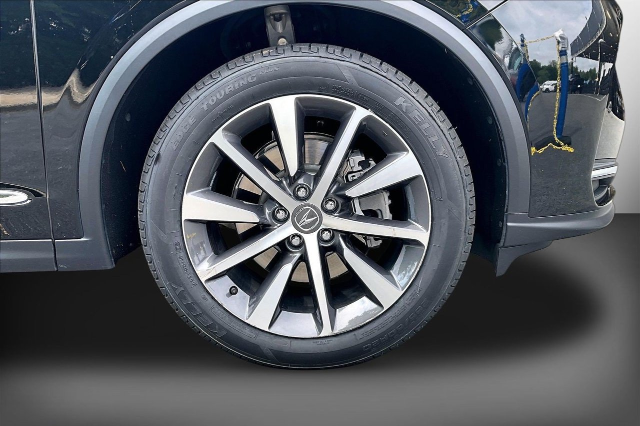 Used 2025 Acura MDX w/ Technology Package FWD image 35