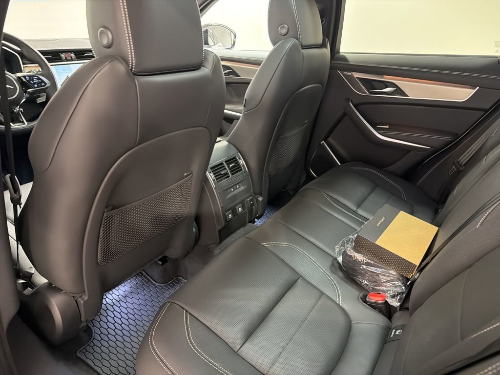 New 2026 Jaguar F-PACE R-Dynamic S image 21