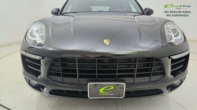 Used 2018 Porsche Macan AWD/4WD image 9